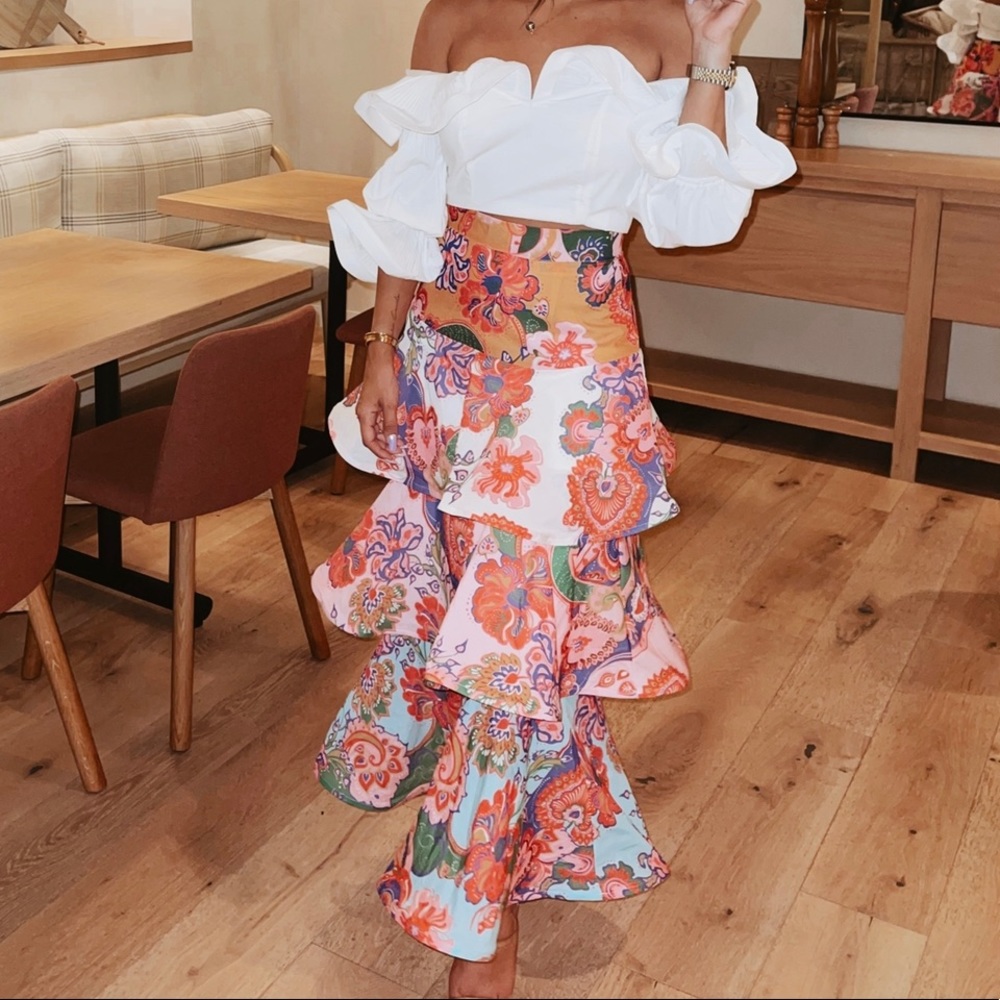 Long ruffled skirt!